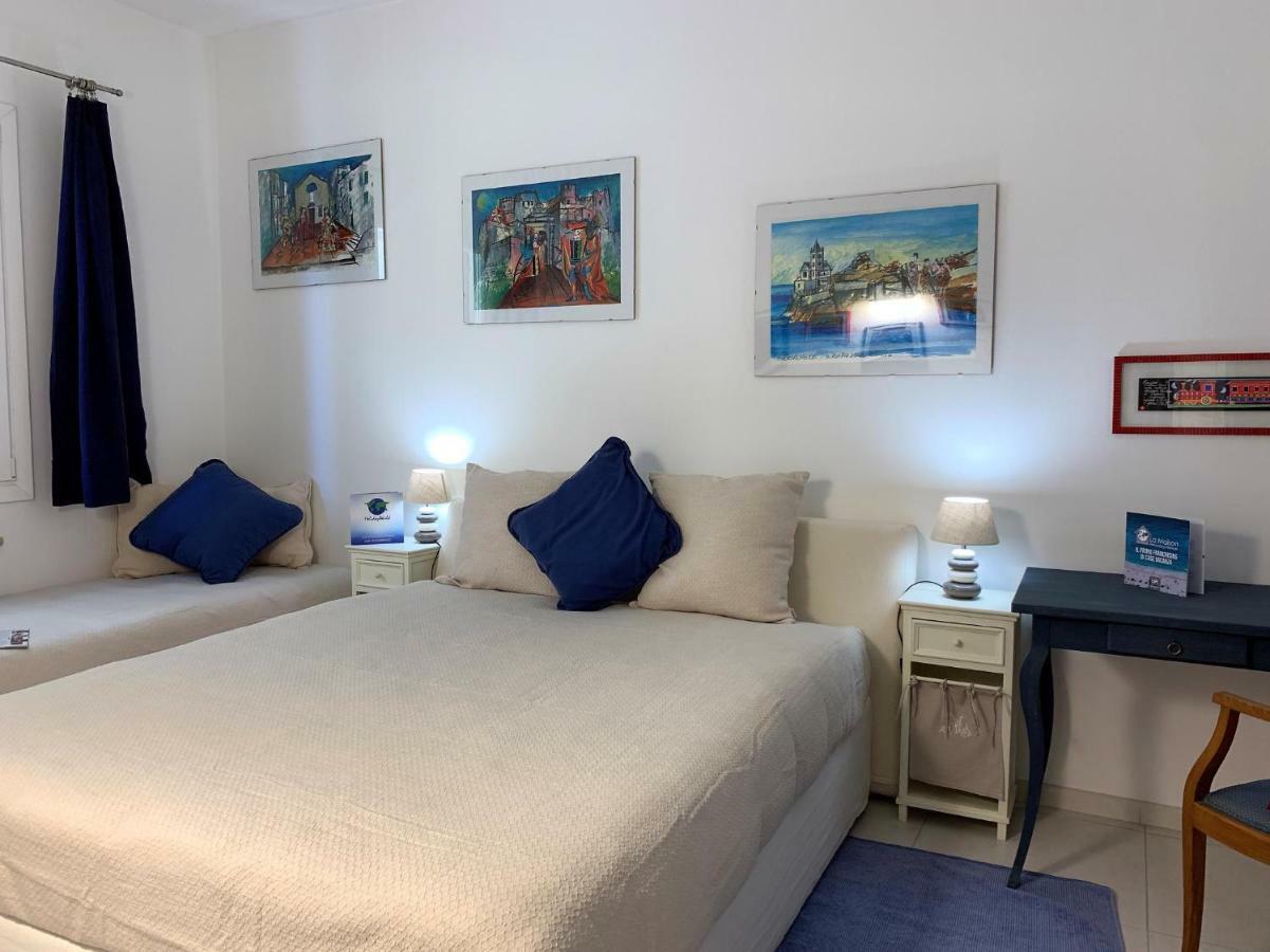 House Sarzano By Holiday World Gênes Extérieur photo